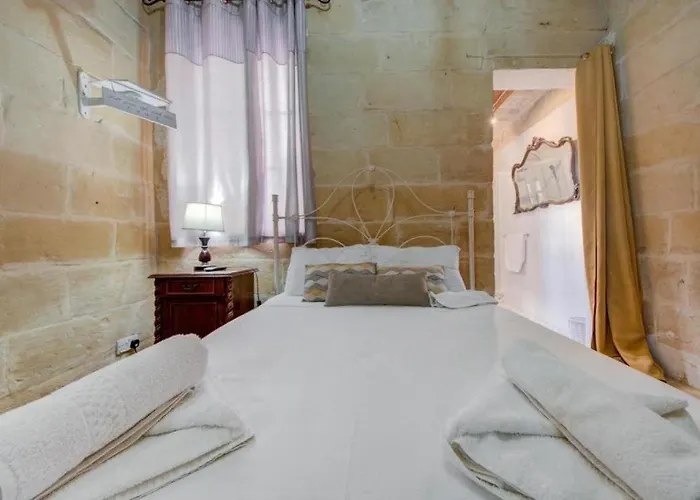 Case de vacanță New Charming House In By Sf Homes