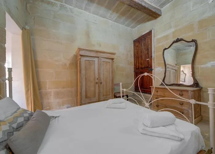 New Charming House In By Sf Homes Case de vacanță *