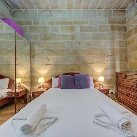 Ferienhaus New Charming House In By Sf Homes Sliema